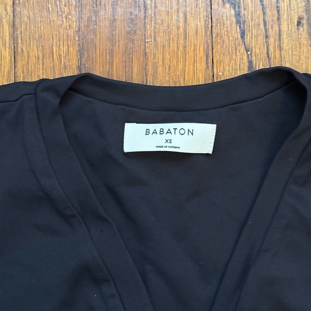 Aritzia Babaton Countour Henley Bodysuit NWT - Picture 4 of 6